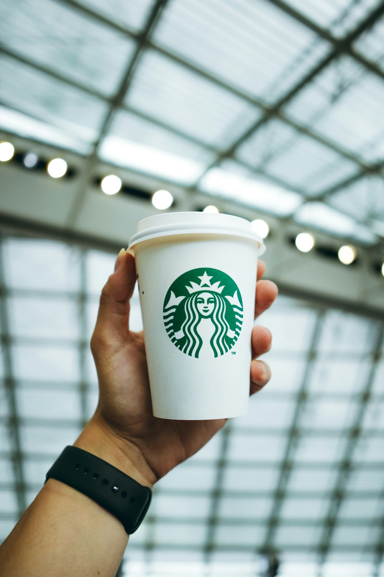 Café à emporter en voyage — porte-gobelet de valise Image